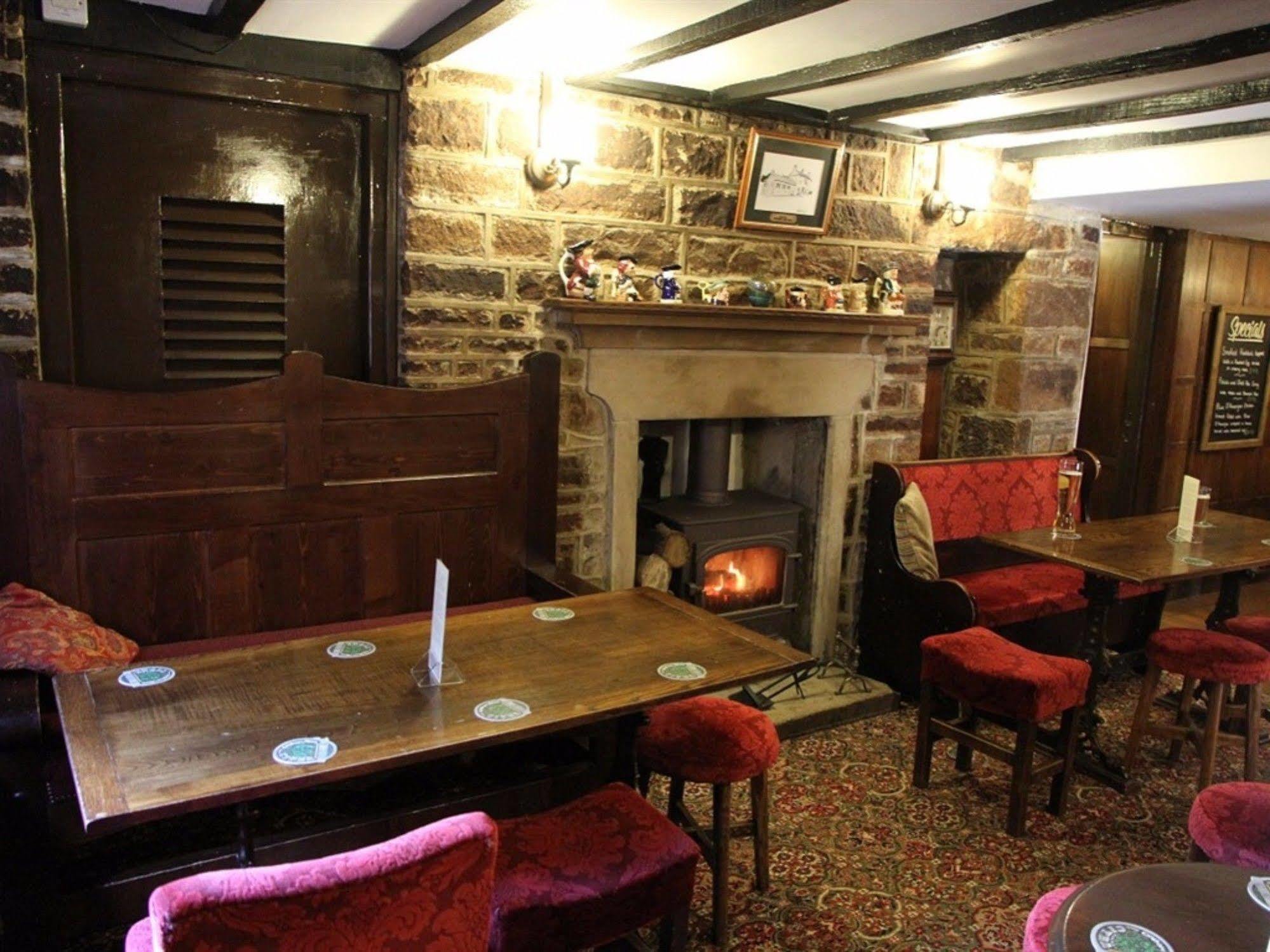 The Jug And Glass Inn Matlock  Exteriör bild